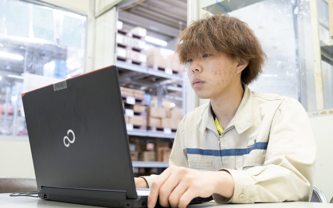 仕事中の様子
